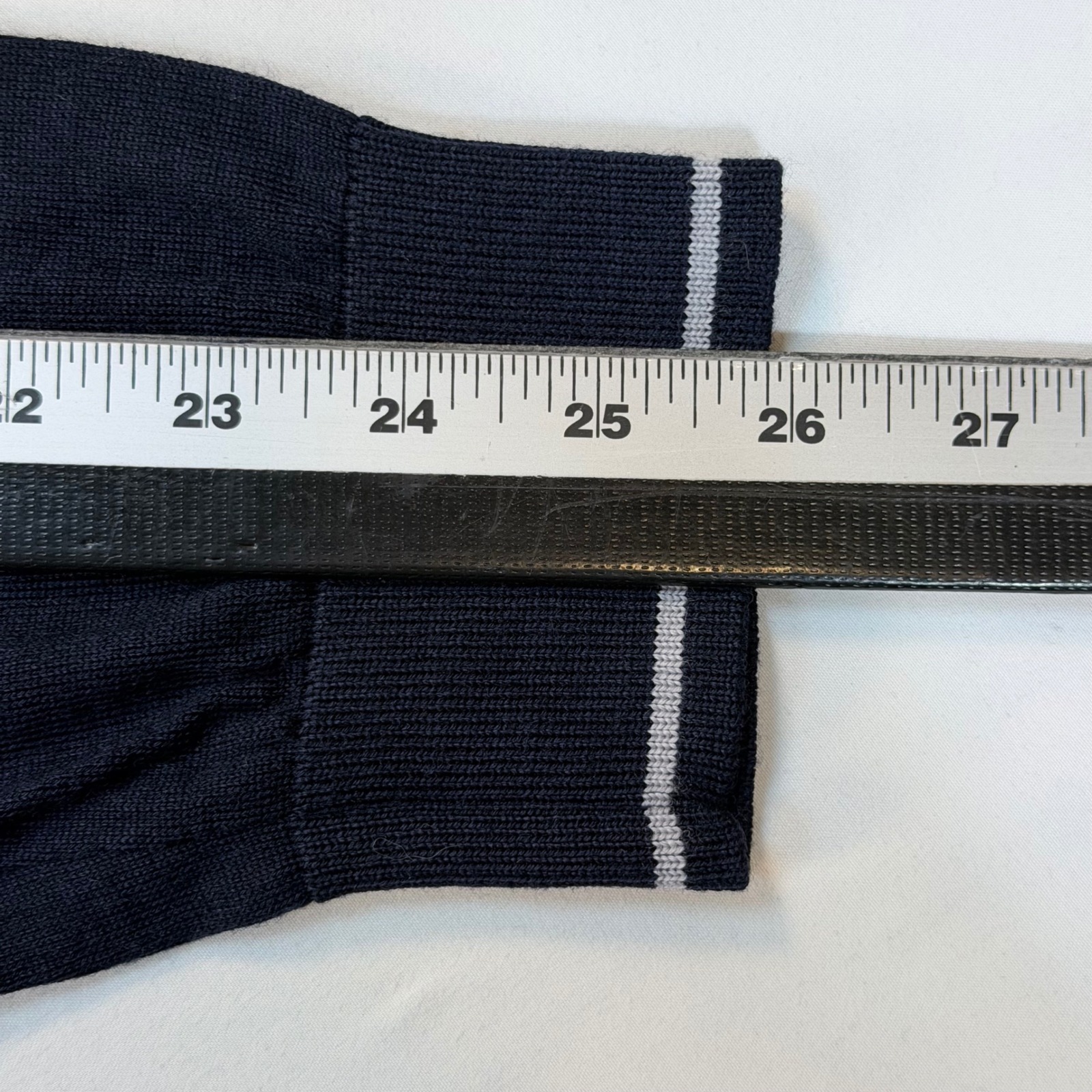 Tie Bar Mens Xl 100% Wool Sweater Navy Blue Crewneck Long Sleeve Lightweight — image 8 of 8